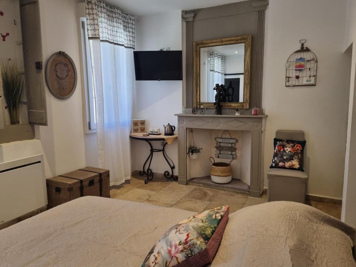 مبيت وإفطار Bédarrides La Bastide المظهر الخارجي الصورة